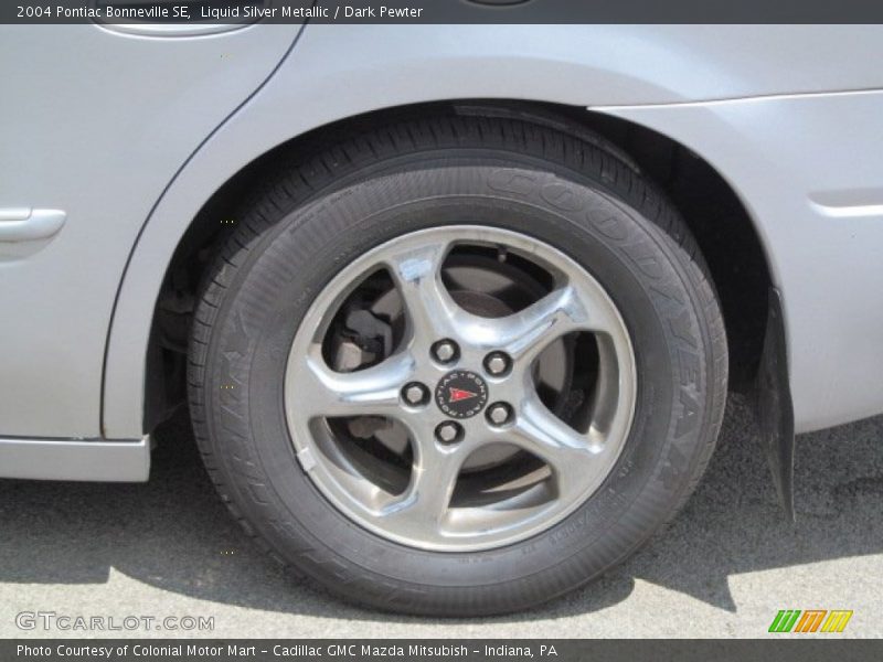 Liquid Silver Metallic / Dark Pewter 2004 Pontiac Bonneville SE