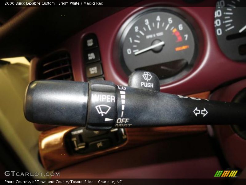 Bright White / Medici Red 2000 Buick LeSabre Custom