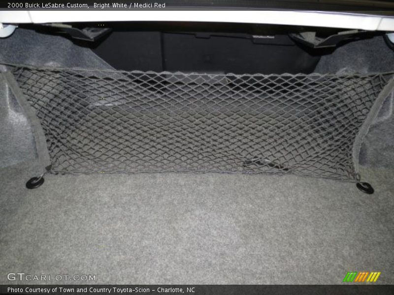 Bright White / Medici Red 2000 Buick LeSabre Custom