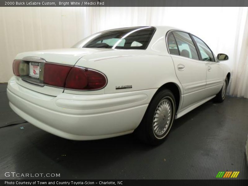 Bright White / Medici Red 2000 Buick LeSabre Custom