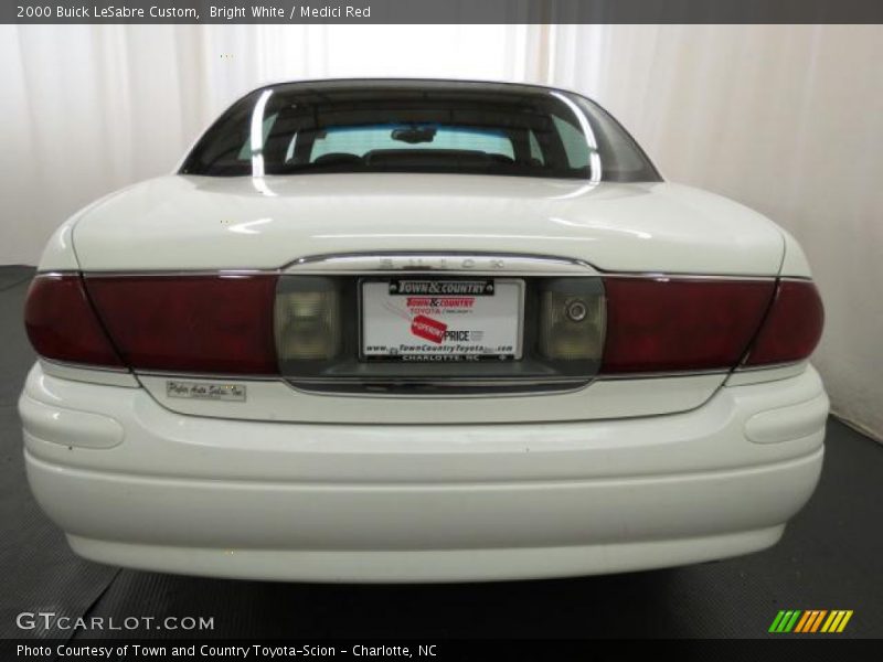 Bright White / Medici Red 2000 Buick LeSabre Custom