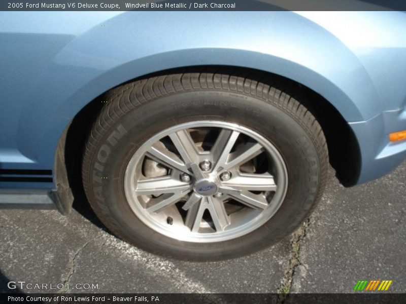  2005 Mustang V6 Deluxe Coupe Wheel