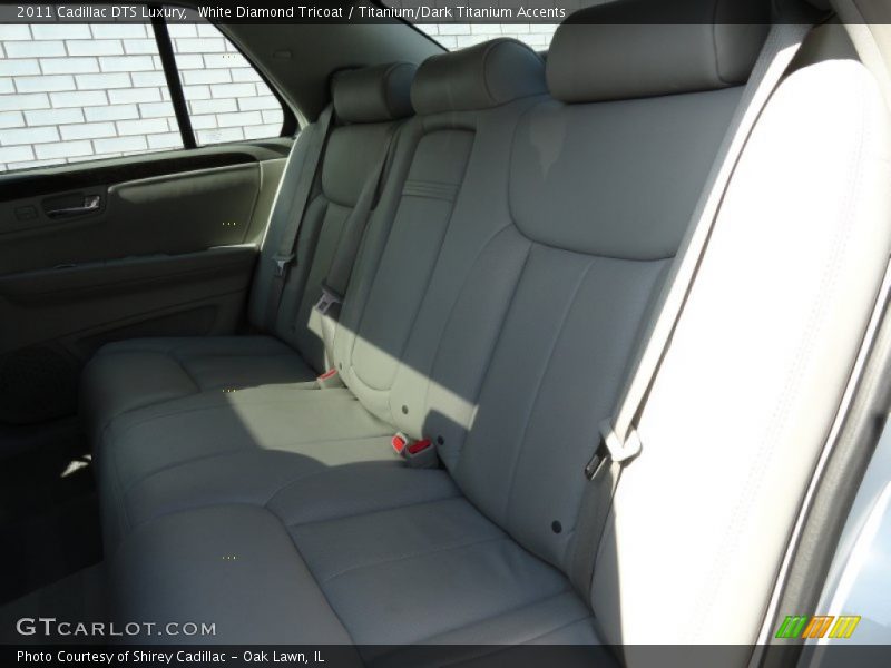 White Diamond Tricoat / Titanium/Dark Titanium Accents 2011 Cadillac DTS Luxury