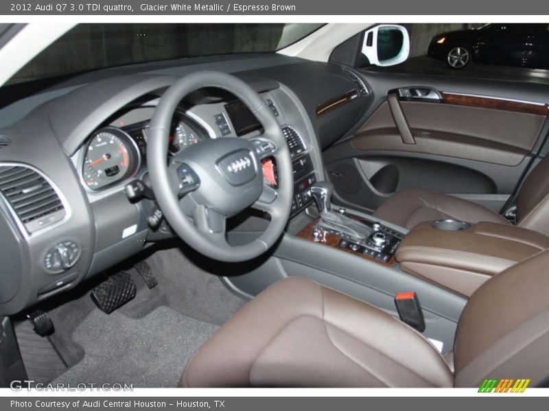  2012 Q7 3.0 TDI quattro Espresso Brown Interior
