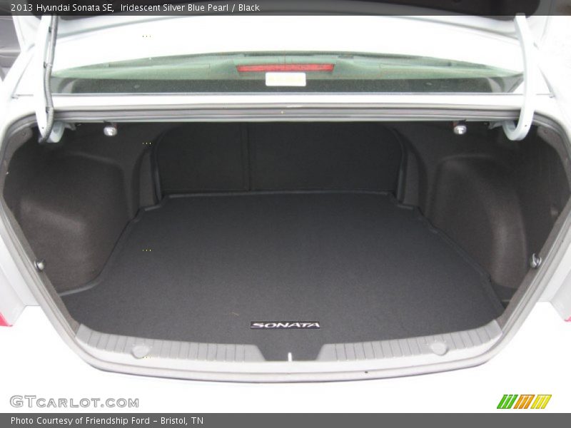 Iridescent Silver Blue Pearl / Black 2013 Hyundai Sonata SE