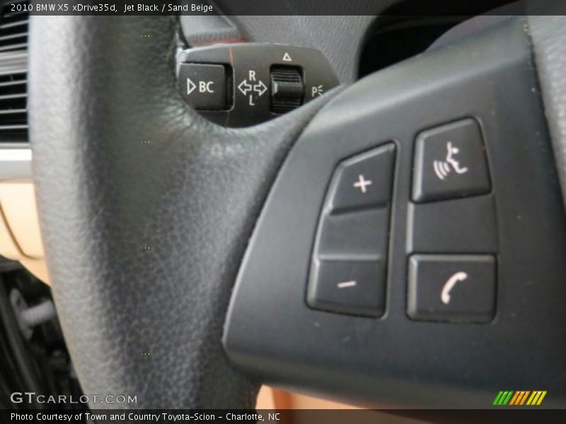 Jet Black / Sand Beige 2010 BMW X5 xDrive35d