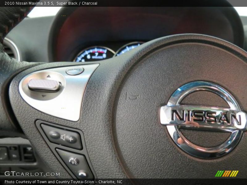 Super Black / Charcoal 2010 Nissan Maxima 3.5 S