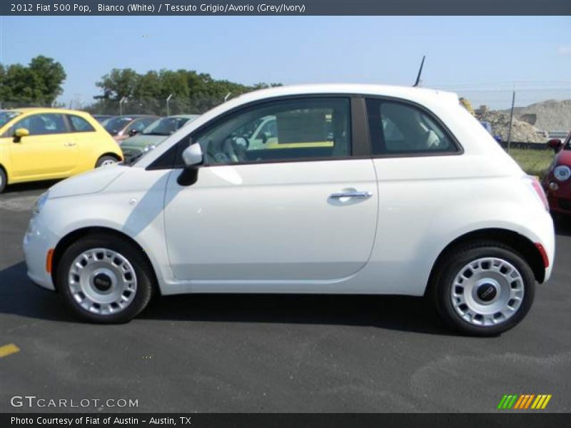 Bianco (White) / Tessuto Grigio/Avorio (Grey/Ivory) 2012 Fiat 500 Pop