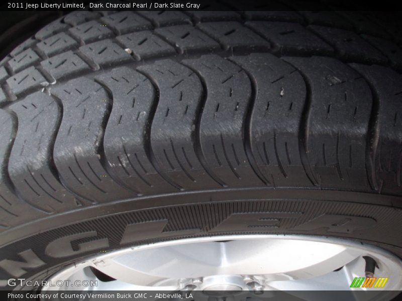 Dark Charcoal Pearl / Dark Slate Gray 2011 Jeep Liberty Limited