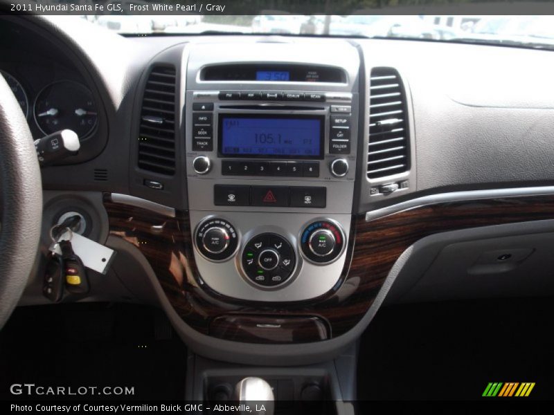 Frost White Pearl / Gray 2011 Hyundai Santa Fe GLS