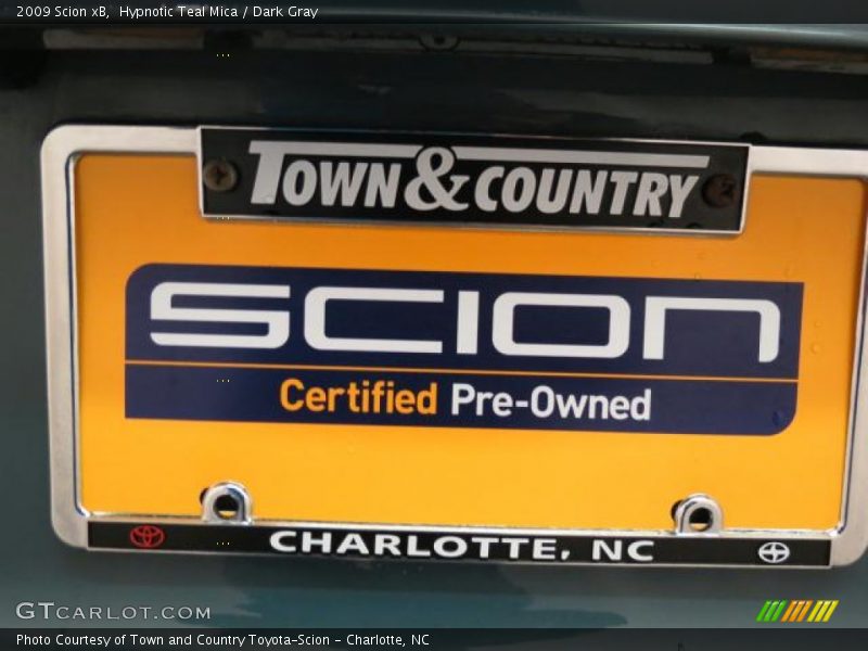 Hypnotic Teal Mica / Dark Gray 2009 Scion xB