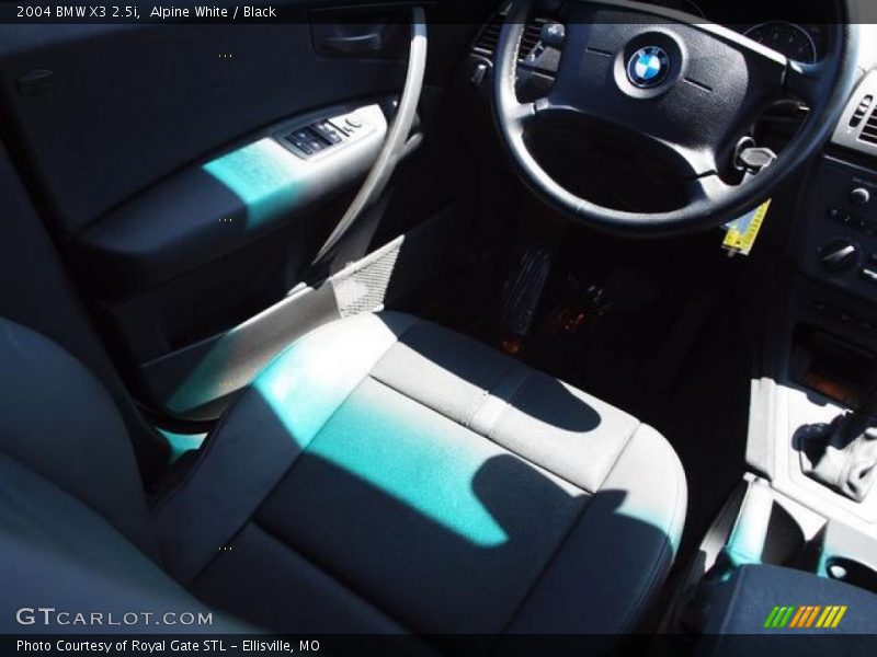 Alpine White / Black 2004 BMW X3 2.5i