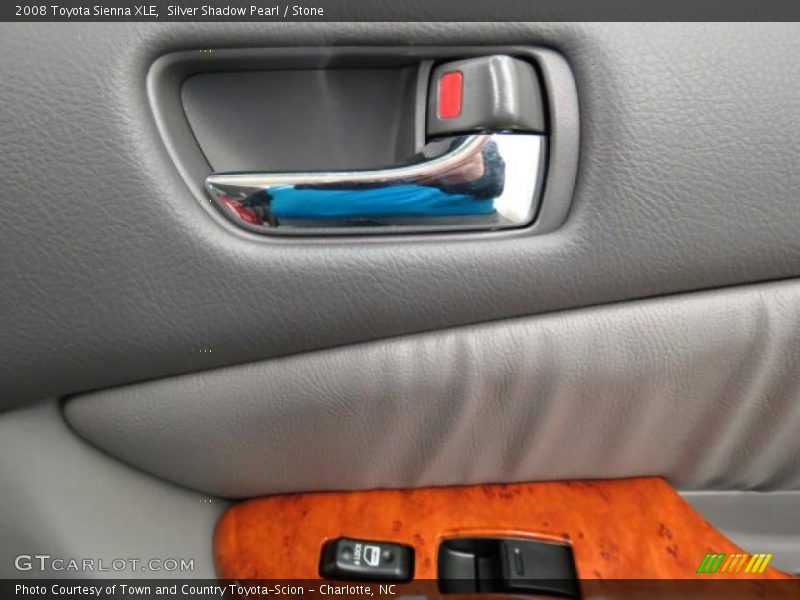 Silver Shadow Pearl / Stone 2008 Toyota Sienna XLE