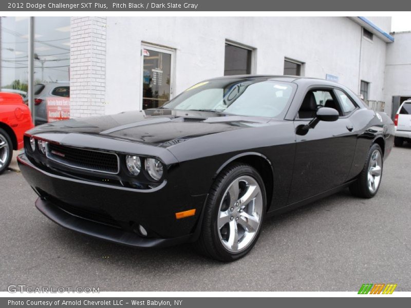 Front 3/4 View of 2012 Challenger SXT Plus