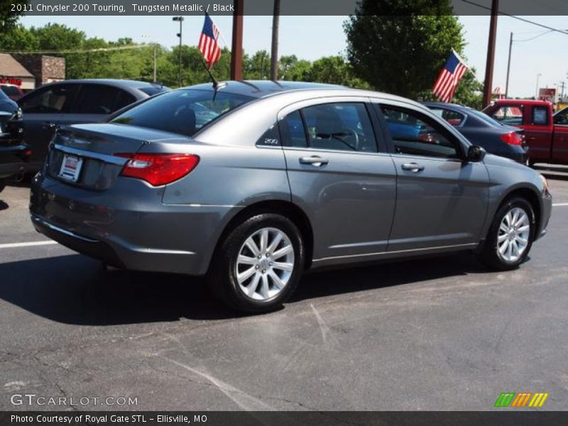 Tungsten Metallic / Black 2011 Chrysler 200 Touring