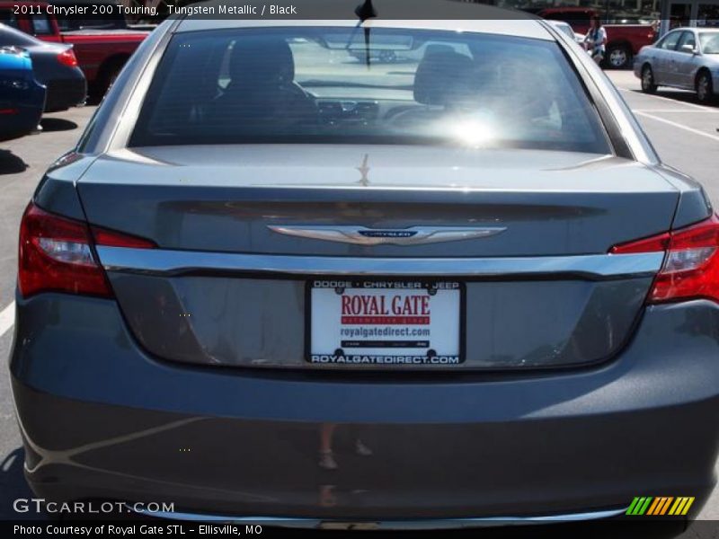 Tungsten Metallic / Black 2011 Chrysler 200 Touring