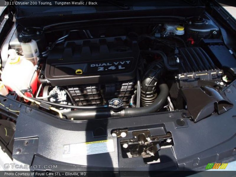 Tungsten Metallic / Black 2011 Chrysler 200 Touring