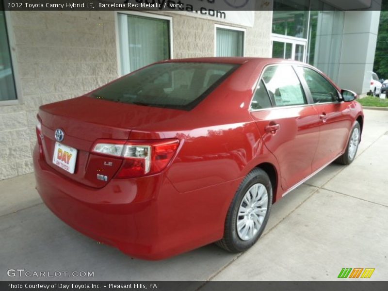 Barcelona Red Metallic / Ivory 2012 Toyota Camry Hybrid LE