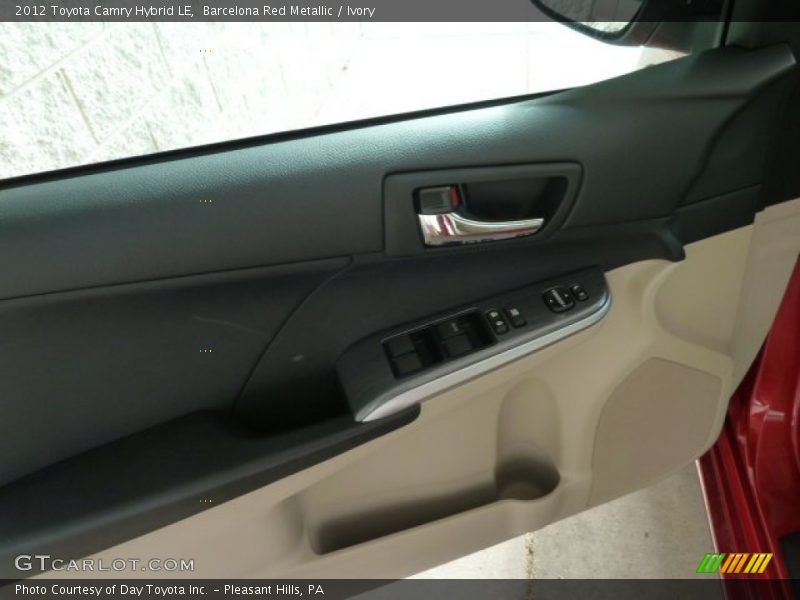 Barcelona Red Metallic / Ivory 2012 Toyota Camry Hybrid LE