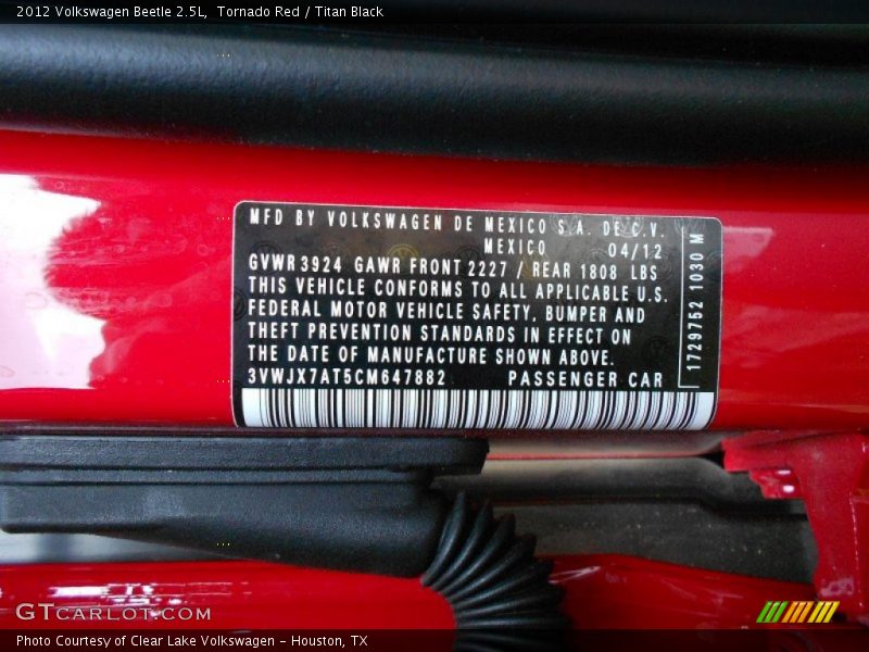 Tornado Red / Titan Black 2012 Volkswagen Beetle 2.5L