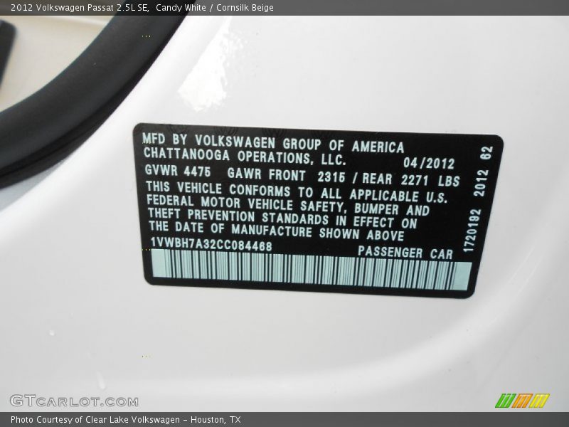 Candy White / Cornsilk Beige 2012 Volkswagen Passat 2.5L SE