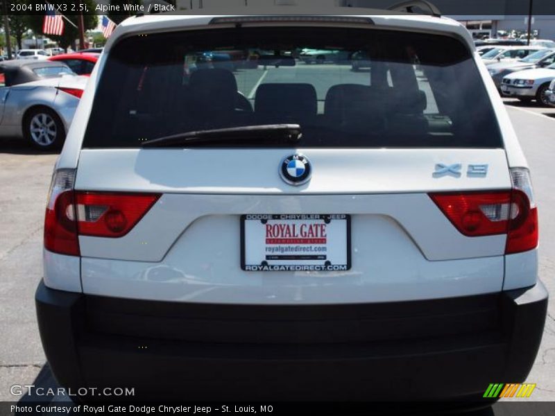 Alpine White / Black 2004 BMW X3 2.5i