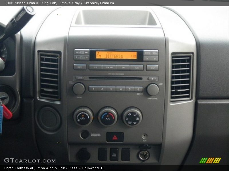 Smoke Gray / Graphite/Titanium 2006 Nissan Titan XE King Cab