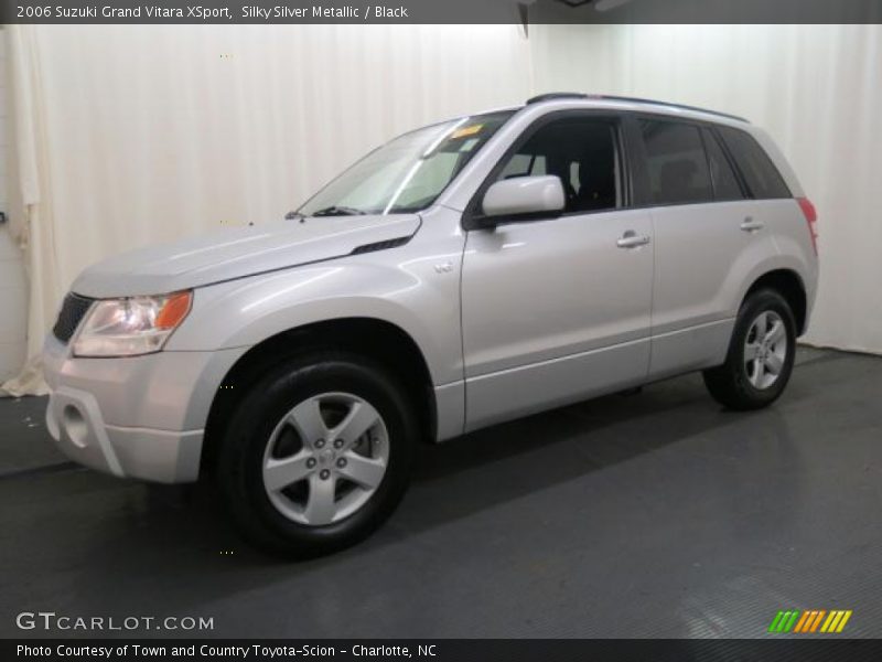 Silky Silver Metallic / Black 2006 Suzuki Grand Vitara XSport