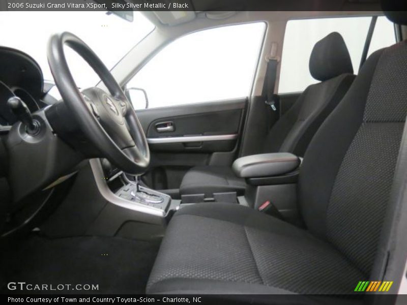 Silky Silver Metallic / Black 2006 Suzuki Grand Vitara XSport