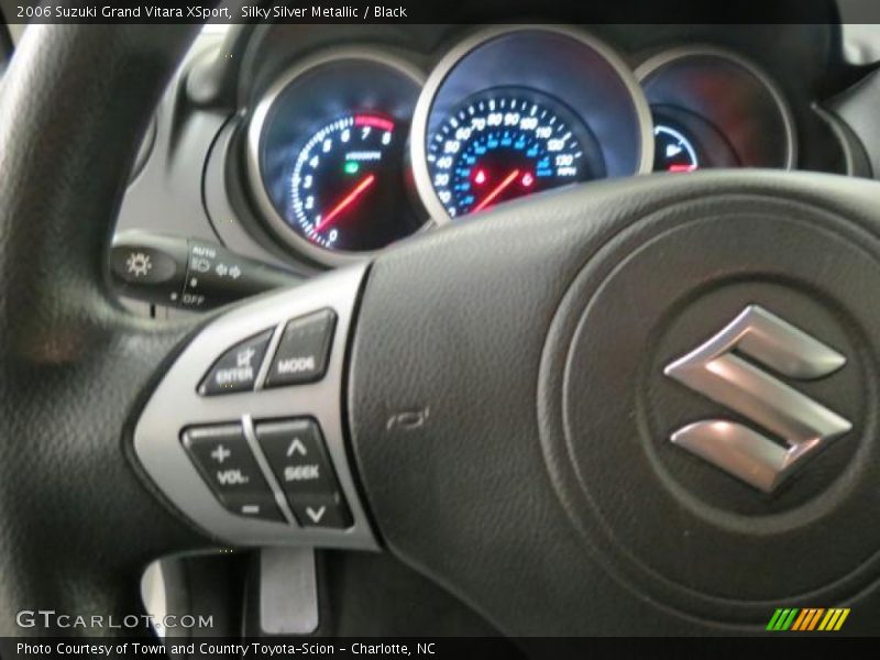 Silky Silver Metallic / Black 2006 Suzuki Grand Vitara XSport