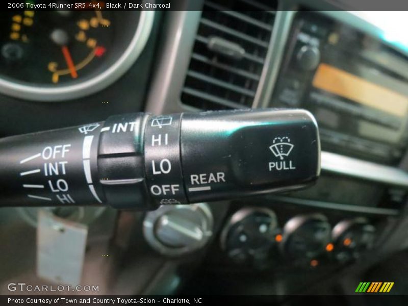 Black / Dark Charcoal 2006 Toyota 4Runner SR5 4x4