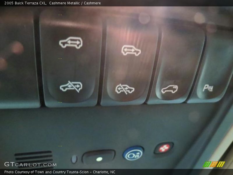 Cashmere Metallic / Cashmere 2005 Buick Terraza CXL