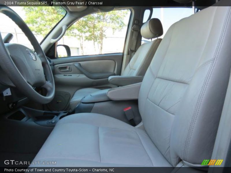 Phantom Gray Pearl / Charcoal 2004 Toyota Sequoia SR5