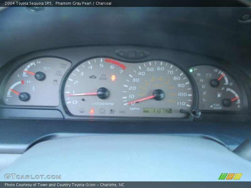 Phantom Gray Pearl / Charcoal 2004 Toyota Sequoia SR5