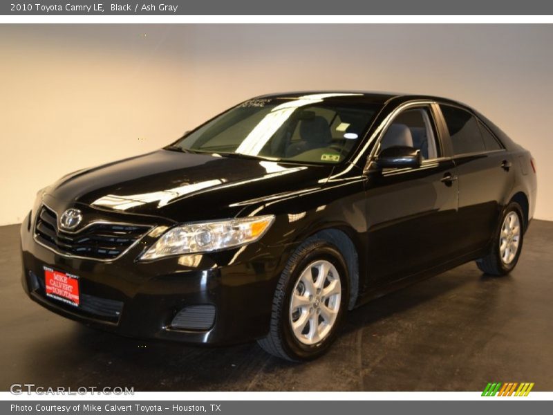 Black / Ash Gray 2010 Toyota Camry LE