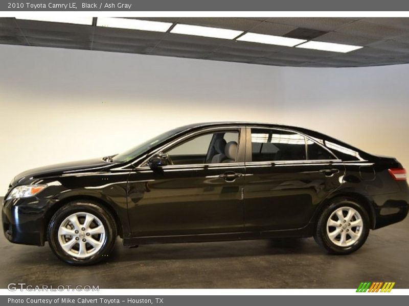 Black / Ash Gray 2010 Toyota Camry LE
