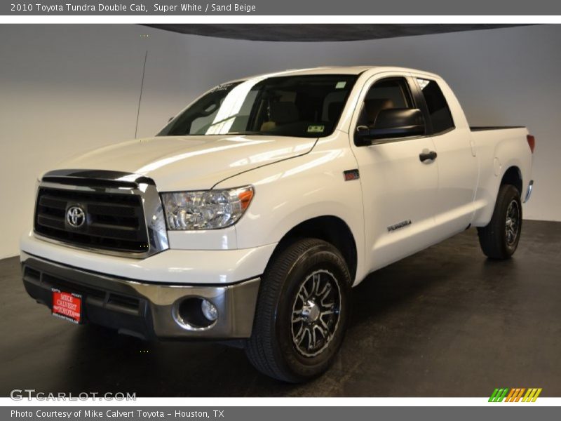 Super White / Sand Beige 2010 Toyota Tundra Double Cab