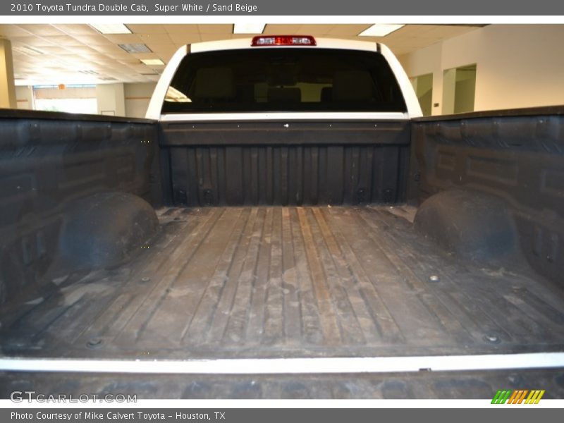 Super White / Sand Beige 2010 Toyota Tundra Double Cab