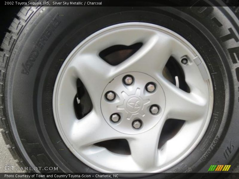 Silver Sky Metallic / Charcoal 2002 Toyota Sequoia SR5