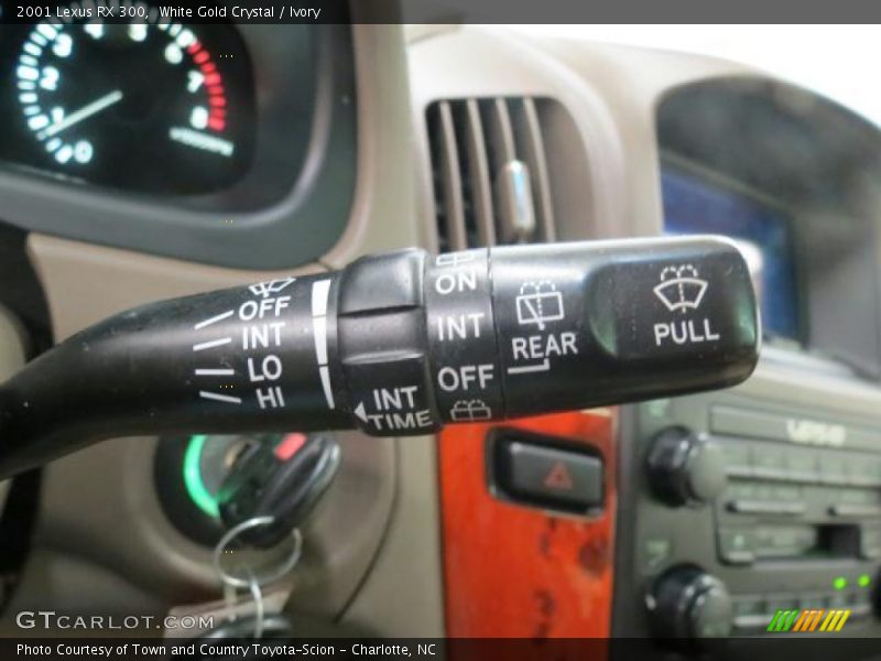 Controls of 2001 RX 300