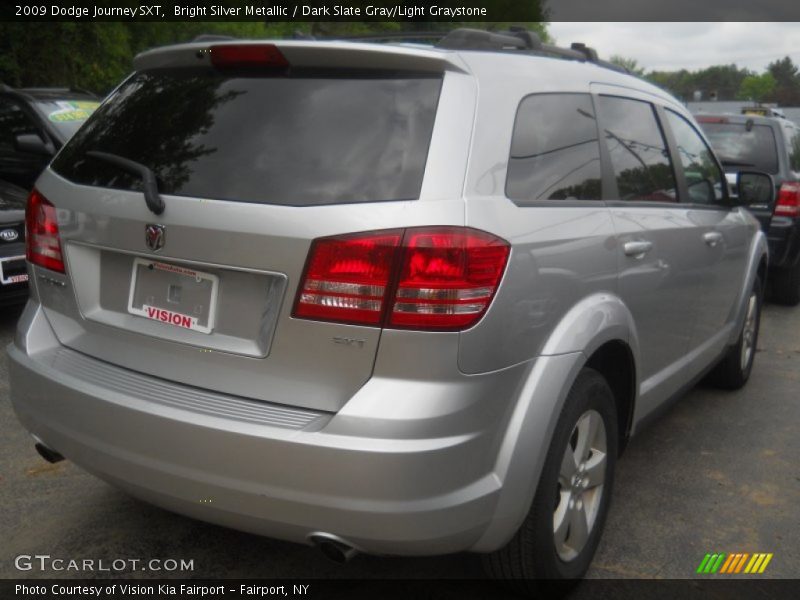 Bright Silver Metallic / Dark Slate Gray/Light Graystone 2009 Dodge Journey SXT