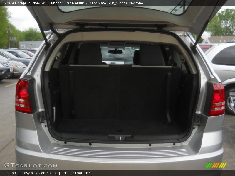 Bright Silver Metallic / Dark Slate Gray/Light Graystone 2009 Dodge Journey SXT