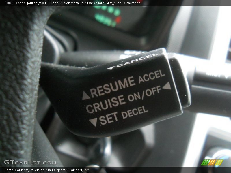Bright Silver Metallic / Dark Slate Gray/Light Graystone 2009 Dodge Journey SXT