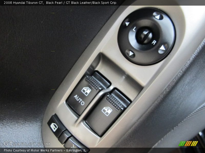 Controls of 2008 Tiburon GT