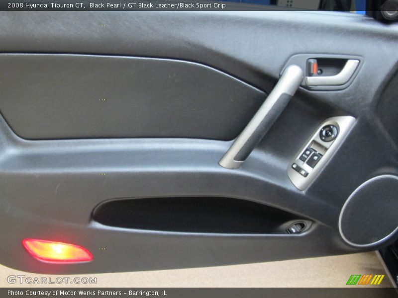 Black Pearl / GT Black Leather/Black Sport Grip 2008 Hyundai Tiburon GT
