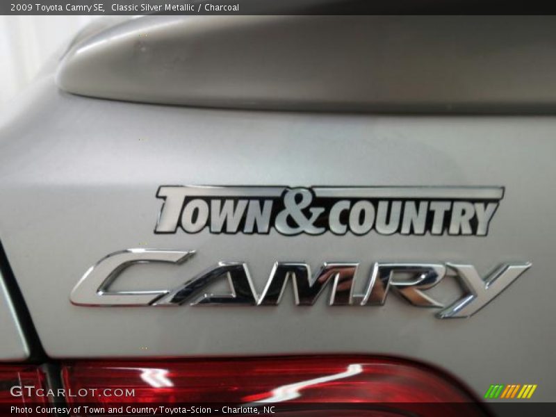 Classic Silver Metallic / Charcoal 2009 Toyota Camry SE