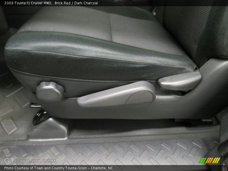 Front Seat of 2009 FJ Cruiser 4WD
