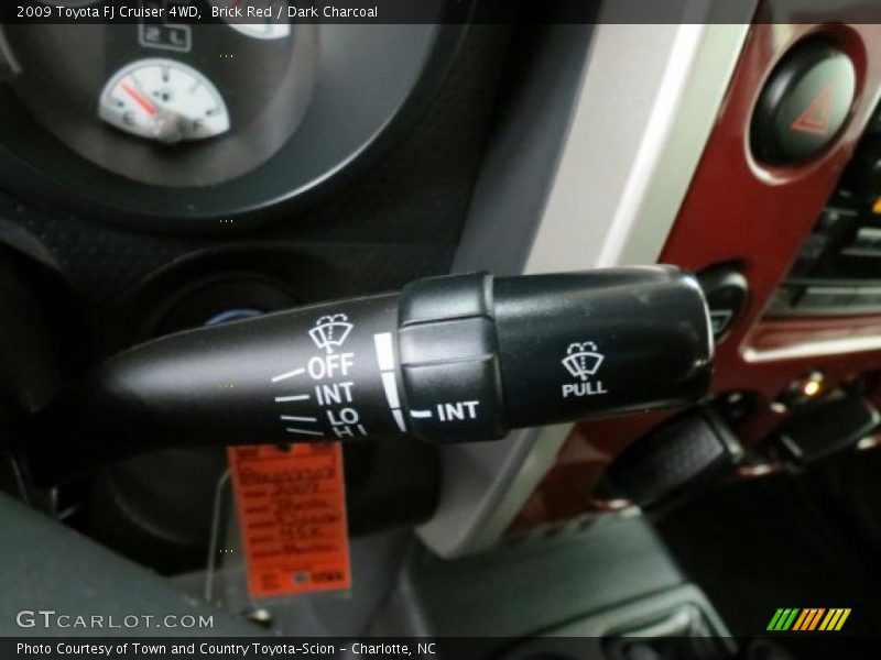 Controls of 2009 FJ Cruiser 4WD