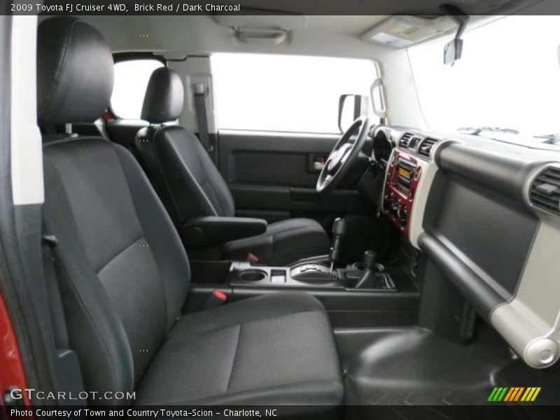 Brick Red / Dark Charcoal 2009 Toyota FJ Cruiser 4WD