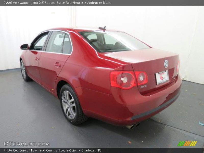 Spice Red Metallic / Anthracite Black 2006 Volkswagen Jetta 2.5 Sedan